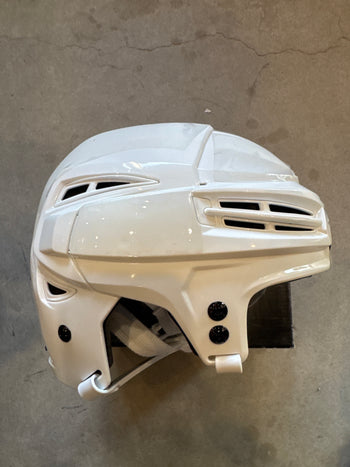 Small Bauer React 100 White Montreal Canadiens Helmet New
