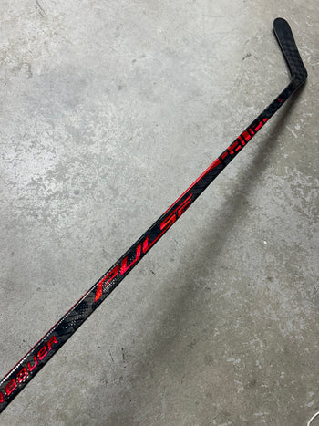 Left Hand 87 Flex P92M Bauer Pulse CHL Pro Stock (Restored)