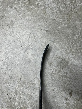 Left Hand 82 Flex P28 Bauer Tracer (Used)