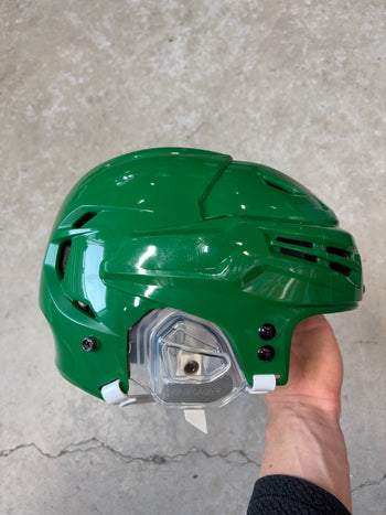 Medium Bauer RE-AKT 70 Green Toronto Maple Leafs Helmet New