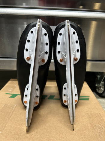 True Catalyst Pro Skate Size 6 NHL Pro Stock (New)