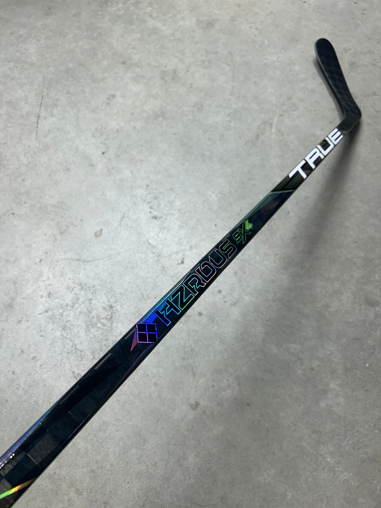 Left Hand 85 Flex Custom P90TM True Hzrdus 9x4 (New) Pro Stock