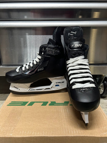 True Catalyst Pro Skate Size 7 NHL Pro Stock (New)