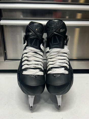 True Catalyst Pro Skate Size 5  Regular Width OHL Pro Stock (New)