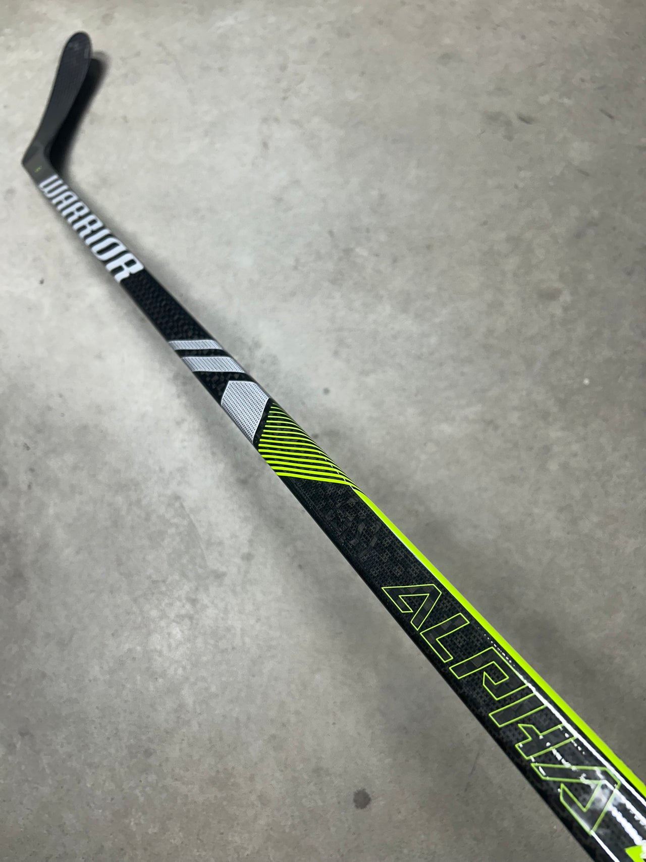 Right Hand 75 Flex P28 Warrior Alpha LX2 New