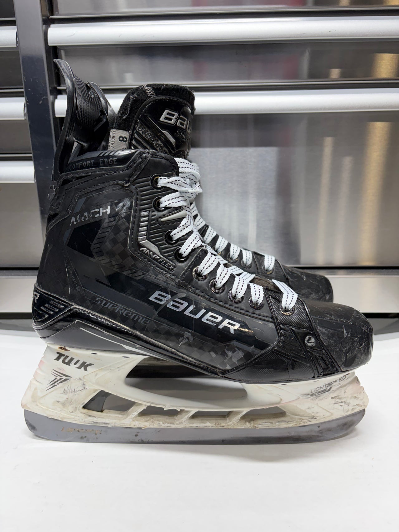 Bauer Supreme Mach Skate Size 8 Fit 2 (Used) OHL Pro Stock
