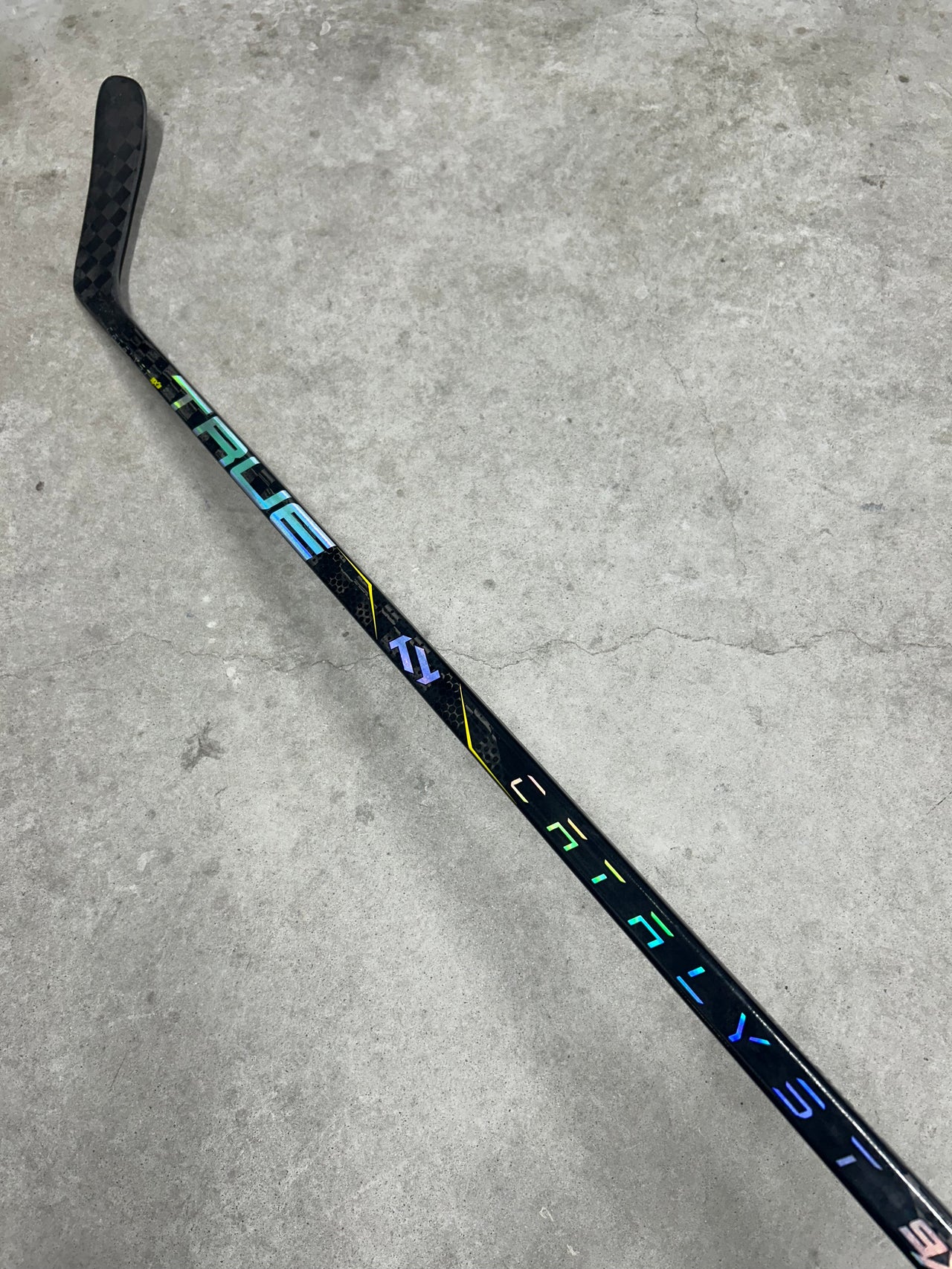 Right Hand 80 Flex Custom P28 True Catalyst 9X3 (New) Pro Stock NHL