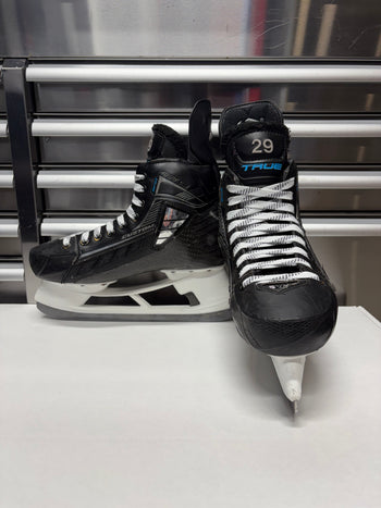 True SVH Custom Pro Skate Size 8 Regular Width (Used) OHL Pro Stock