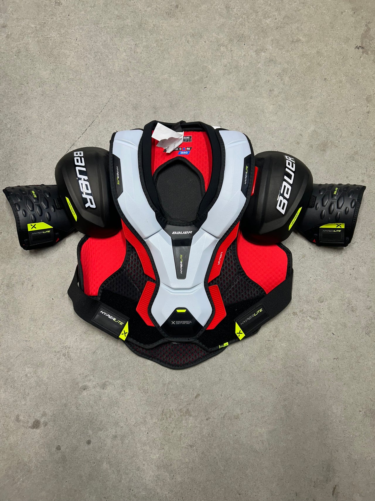 Senior Large Bauer Vapor Hyperlite NHL Pro Stock Shoulder Pads (New) Carolina Hurricanes