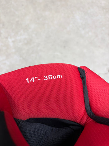 14” Bauer Vapor 1X Lite Gloves Chicago Blackhawks Pro Stock (New)