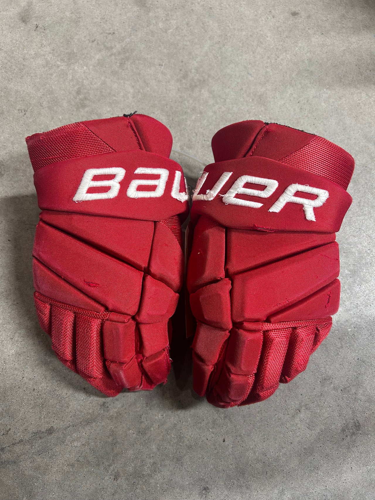 14” Bauer Vapor Hyperlite Miami University Gloves Pro Stock Game Used
