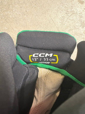 13” CCM Pro Toronto Maple Leafs (ST Pats) Extremely Rare Hockey Gloves (New)