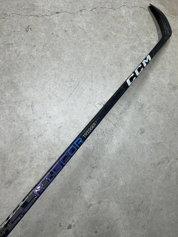 Right Hand 85 Flex P28 CCM Ribcor Trigger 7 Pro (Restored)