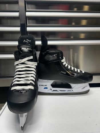 True Catalyst Pro Skate Size 10 Regular Width NHL Pro Stock (New)