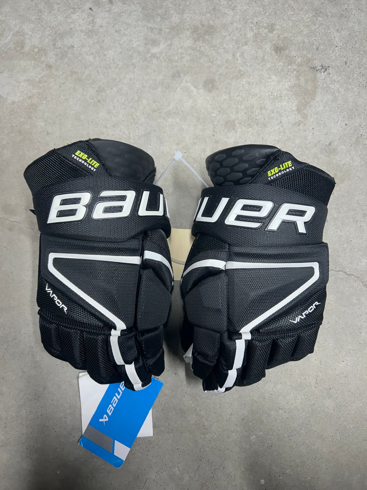 12” Bauer Vapor Hyperlite Gloves NCAA New