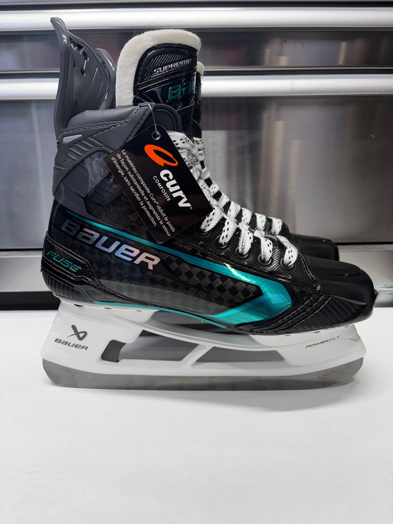 Bauer Supreme Fuse Skate Size 8.5 FIT 2 (New) W/ Steel NHL Pro Stock