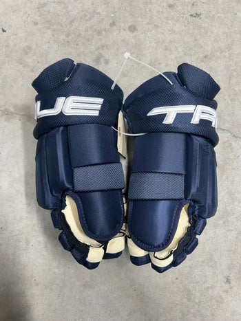 14” True Catalyst 9X Pro Stock Hockey Gloves Winnipeg Jets ￼ (New)