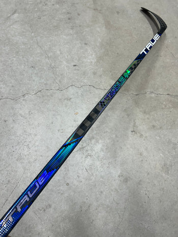Right Hand 75 Flex P92 True Hzrdus 9x4 New Toronto Maple Leaf Pro Stock MARNER