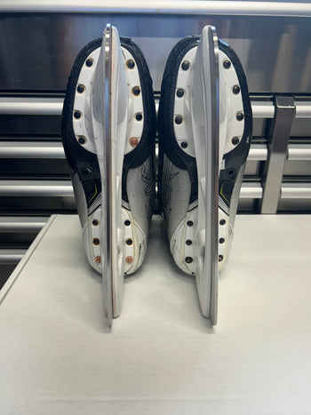Bauer Hyperlite2 Skate Size 8.5 FIT 2 (Used) NHL Pro Stock