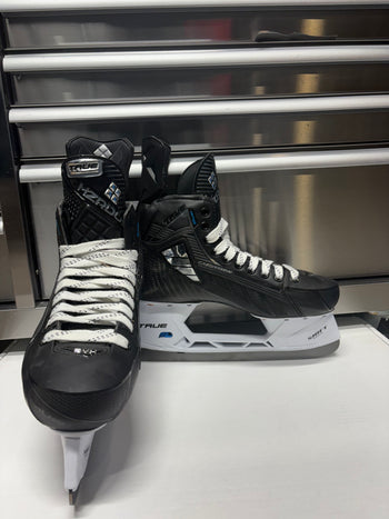 True Hzrdus Pro Skate Size 10 Regular Width OHL Pro Stock (New)