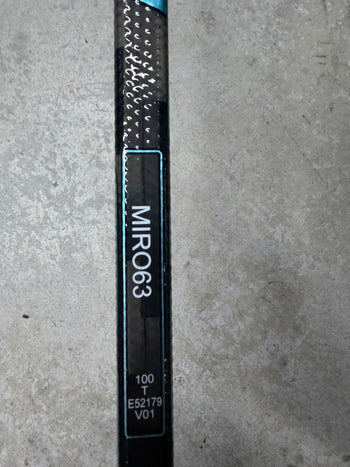 Right Hand 100 Flex Custom P86 CCM Vizion 2 (New) NHL Pro Stock