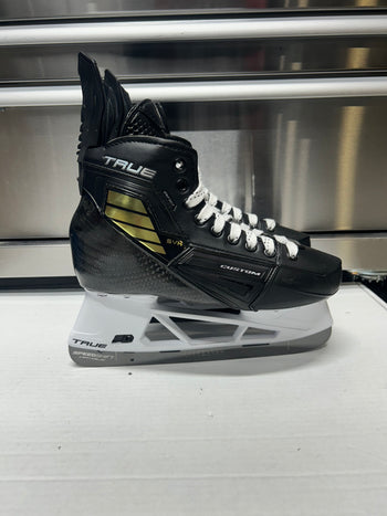 True SVH Custom Pro Skate Size 7 (Used) OHL Pro Stock