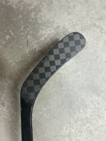 Right Hand 75 Flex Custom P28 True Nitro Wrapped As Hzrdus Smoke (New) PATRIK LAINE Prostock