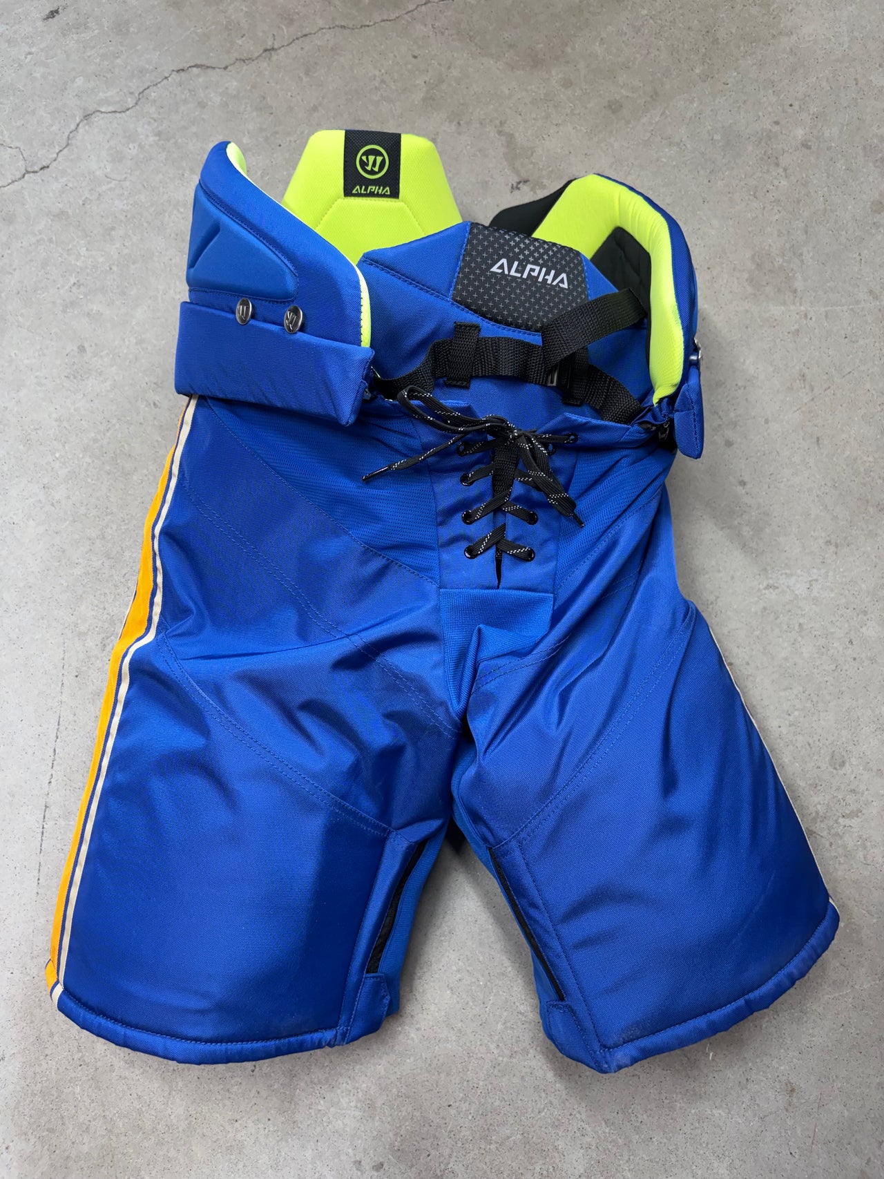 Senior Medium Warrior Alpha Pro Hockey Pants (New) St. Louis Blues Pro Stock