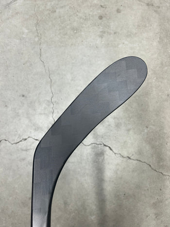 Right Hand 30 Flex P28 CCM Trigger 10 Pro (New)
