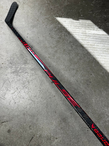 Right Hand 87 Flex P28M Bauer Pulse CHL Pro Stock (Restored)