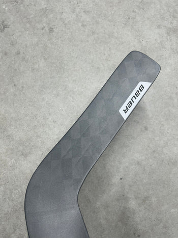 Full Right 25” Bauer Vapor Hyperlite Goalie Stick New - LOGAN THOMPSON - NHL