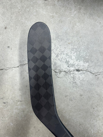 Right Hand 87 Flex P28 Bauer Flylite NHL Pro Stock (New)