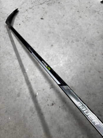 Left Hand 82 Flex P28M Bauer Hyperlite (Used)