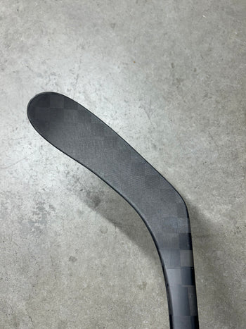 Left Hand 95 Flex P28 Bauer Vapor Flylite (New) NHL OLYMPICS Pro Stock