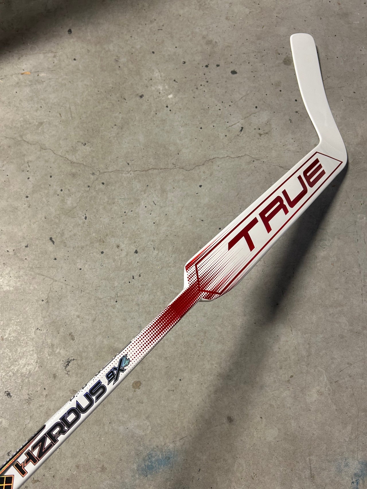 TRUE HZRDUS 9X4 GOALIE STICK - 26” PADDLE - REGULAR - NEW