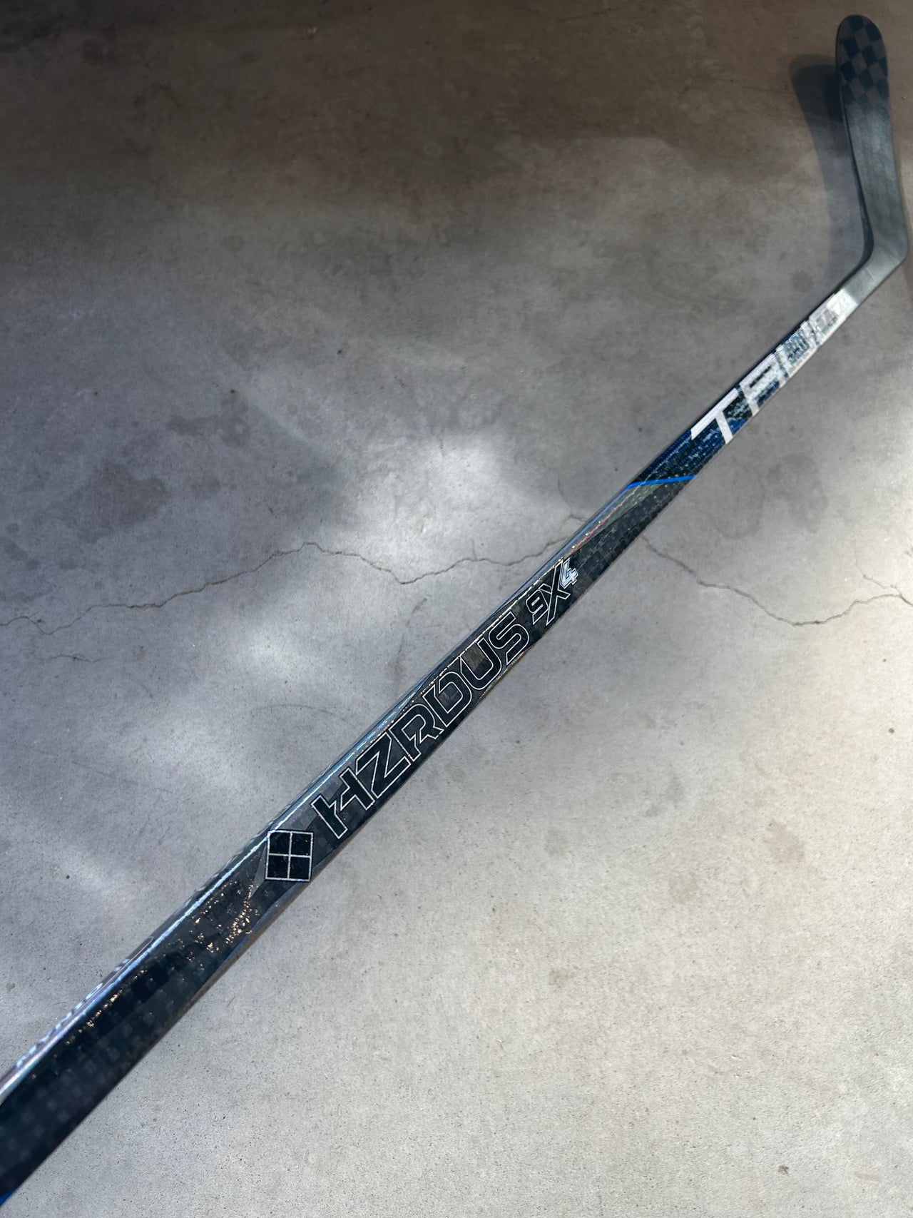 TRUE CATALYST 9x4 - 80 FLEX - P92 M - LEFT HAND - NEW