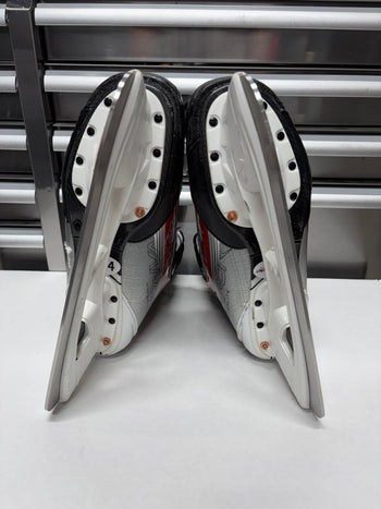 Bauer Hyperlite2 Skate Size 9 FIT 2 (Used) WASHINGTON CAPITALS Pro Stock