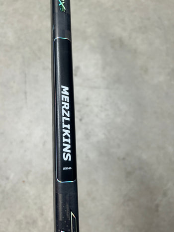 Left Hand 26” True Hzrdus 9x4 Goalie Stick New Elvis Merzlikins Prostock