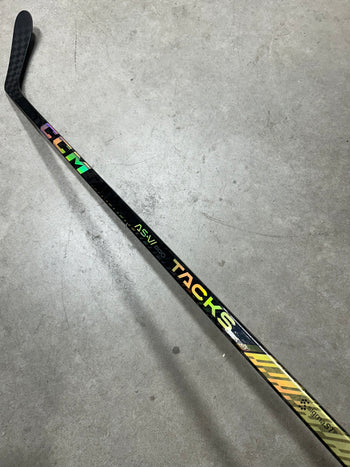 Right Hand 80 Flex P28 CCM Tacks AS-VI Pro (Restored)
