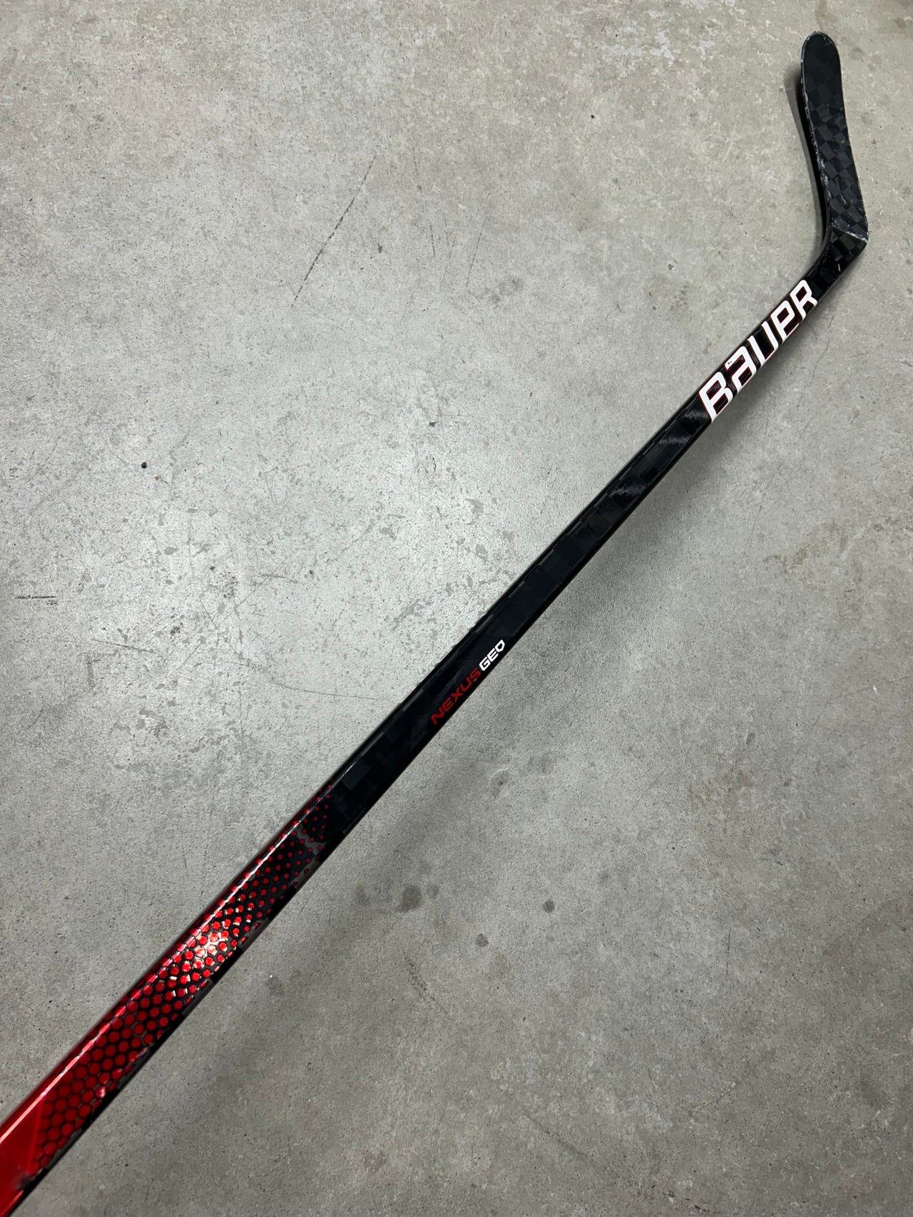 Left Hand 77 Flex Custom P28 Bauer Nexus Geo (Used)