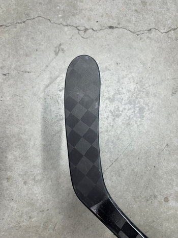 Right Hand 80 Flex P28 Warrior Covert QR6 Pro NHL Pro Stock (New)