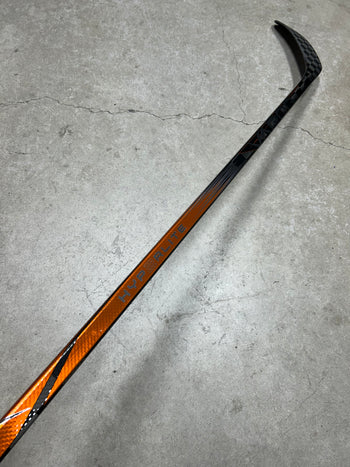Right Hand 95 Flex P28M Bauer Hyperlite2 (New) Pro Stock