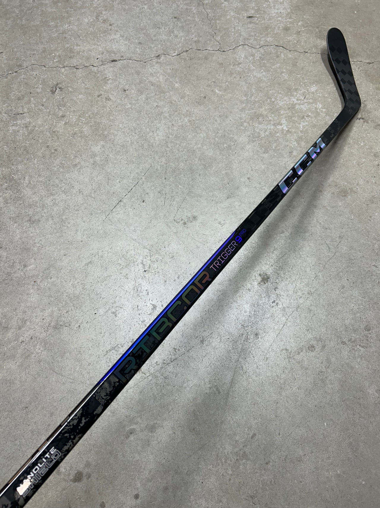 Left Hand 85 Flex P28 CCM Ribcor Trigger 9 Pro (New)