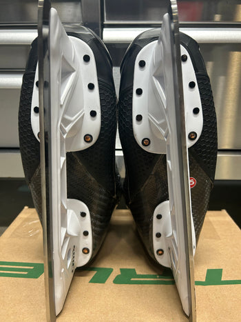 True SVH Custom Pro Goalie Skate Size 9 Regular Width NHL Pro Stock (New)