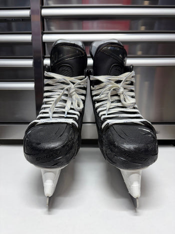 Bauer Hyperlite2 Skate Size 11 FIT 2 (Like New) NHL Pro Stock
