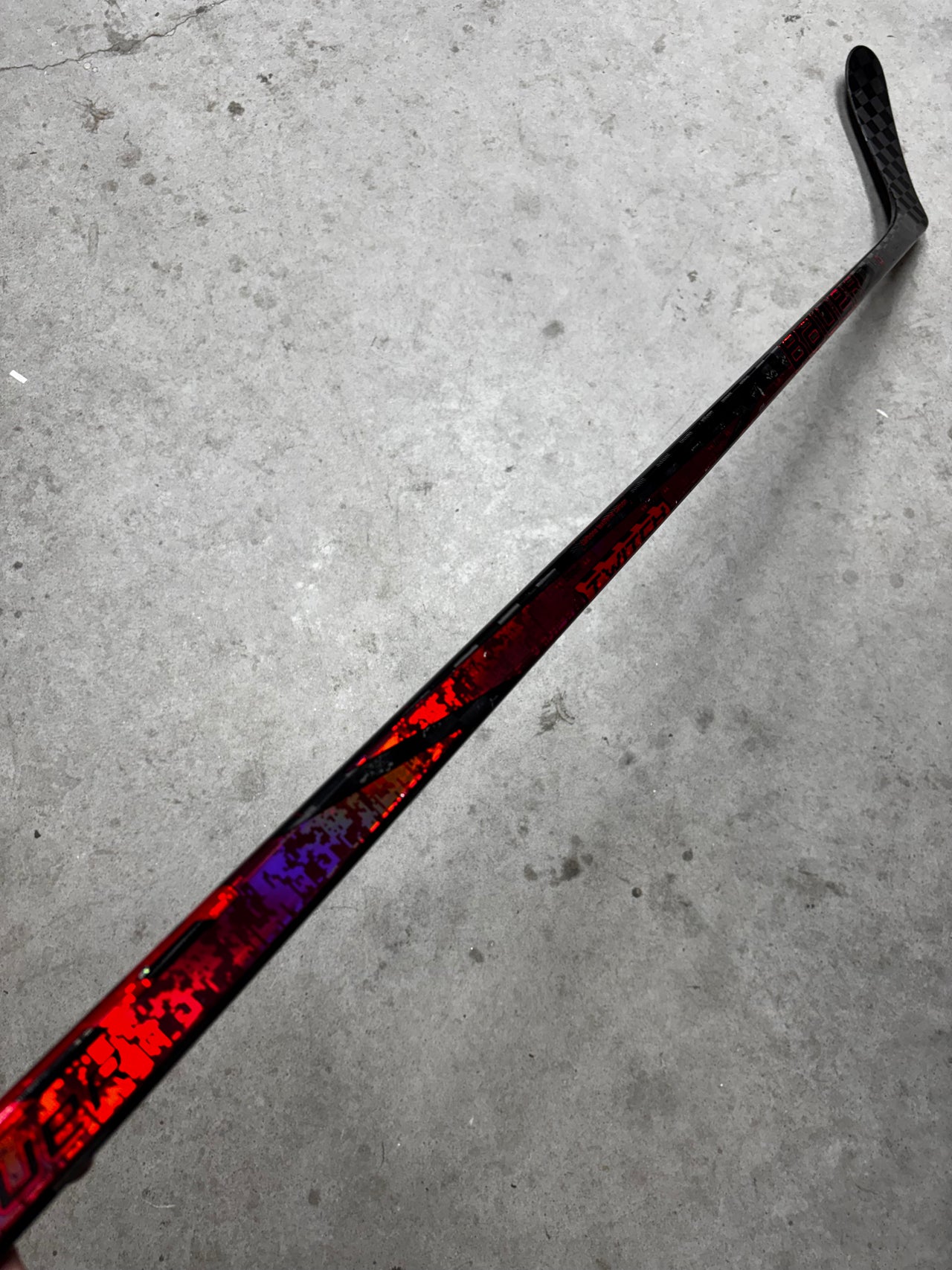 Left Hand 77 Flex Custom P28 Bauer Twitch (Used)
