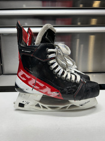 CCM FT4 Pro Skate Used Size 6.5 Regular Width NCAA Pro Stock