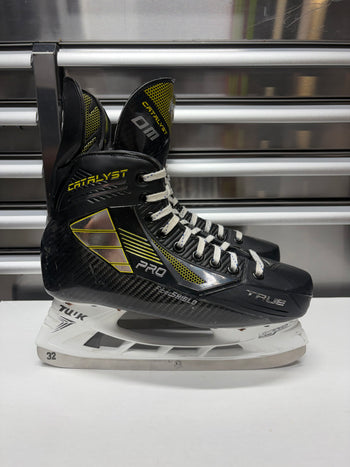 True Catalyst Pro Skate Size 8.5 Regular Width (New) OHL Pro Stock