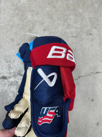 12” Bauer Vapor Hyperlite Gloves Team USA Olympics Pro Stock (New)