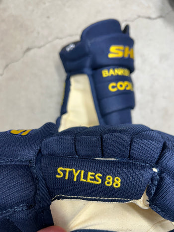 13” Sherwood Code 3 Pro Stock Hockey Gloves William Nylander Team Sweden